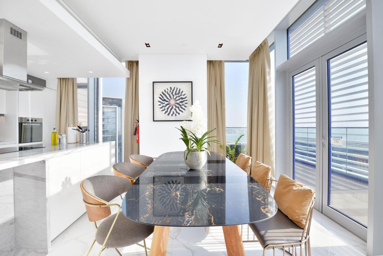 Luxe 3 Bedroom Oceanfront Apartment In The Heart Of Bluewaters Island Dubai Exterior foto