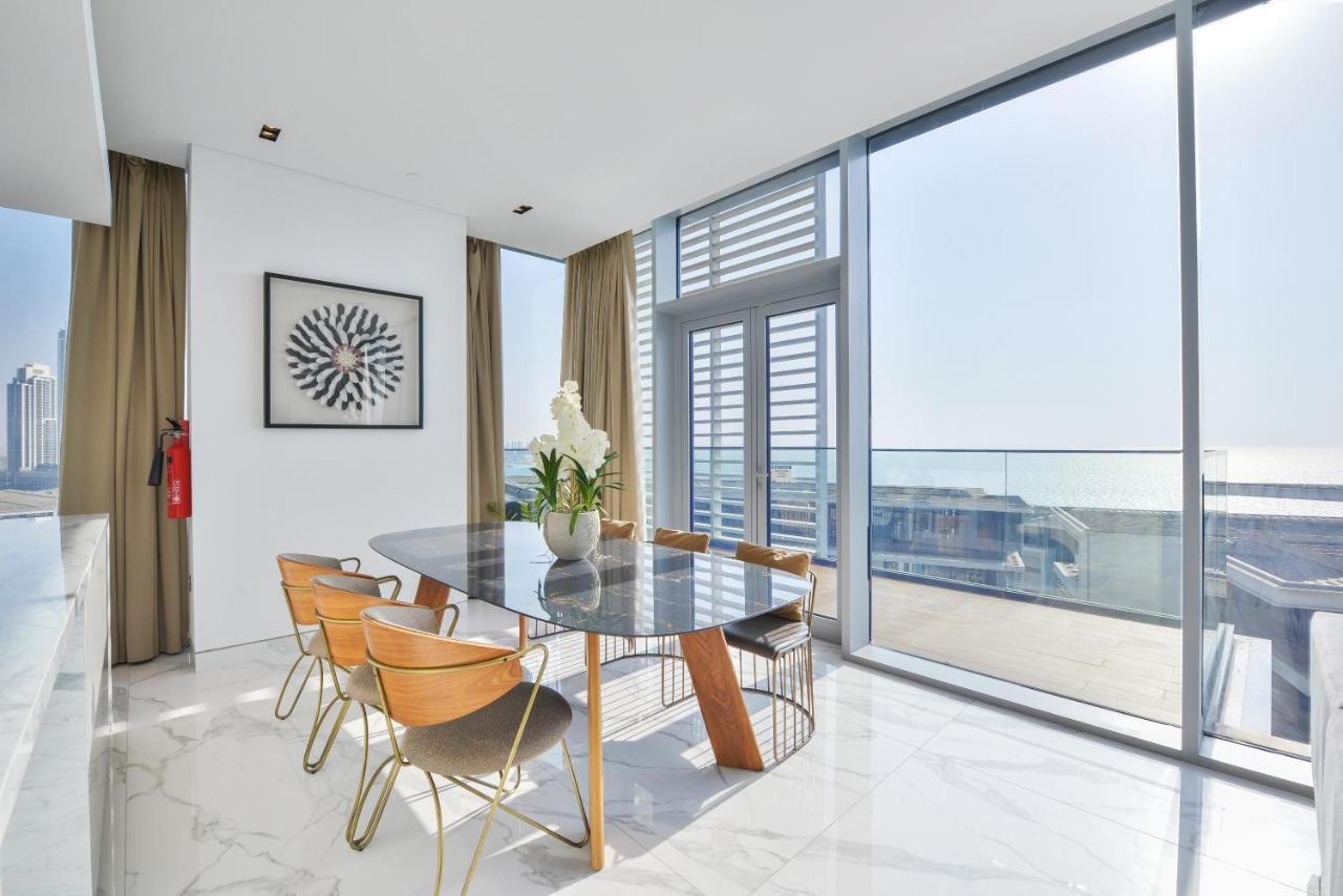 Luxe 3 Bedroom Oceanfront Apartment In The Heart Of Bluewaters Island Dubai Exterior foto